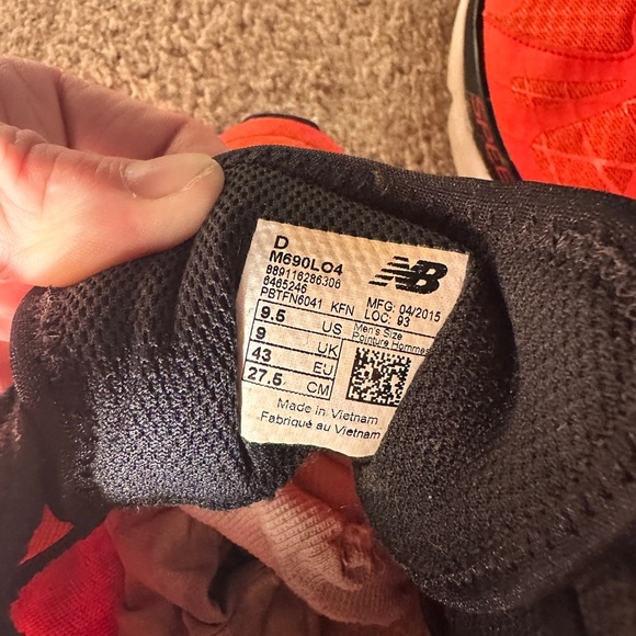 NEW BALANCE 690 v4 SPEED RIDE - RED ATHLETIC SHOES Sz 9.5 - Picture 7 of 9